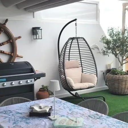 بيت للعطل Modernes Luxus-haus Mit Phantastischem Meerblick, Beheizter Pool Und Wifi *